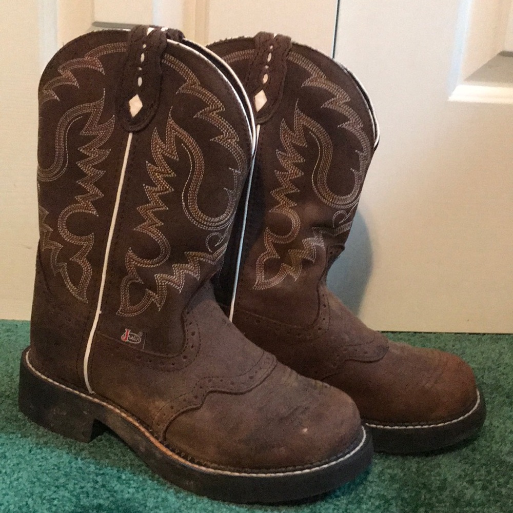 Justin cowboy boots